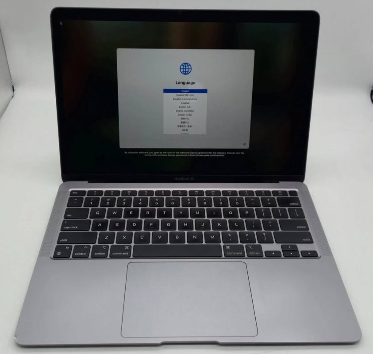 M1 Apple MacBook Air (2020) 8GB RAM, 256GB, Space Gray (Used-Good, "C" Grade)