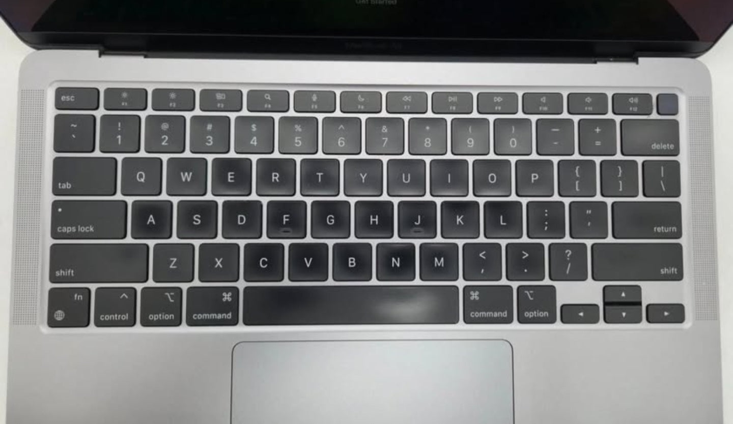 M1 Apple MacBook Air (2020) 8GB RAM, 256GB, Space Gray (Used-Good, "C" Grade)