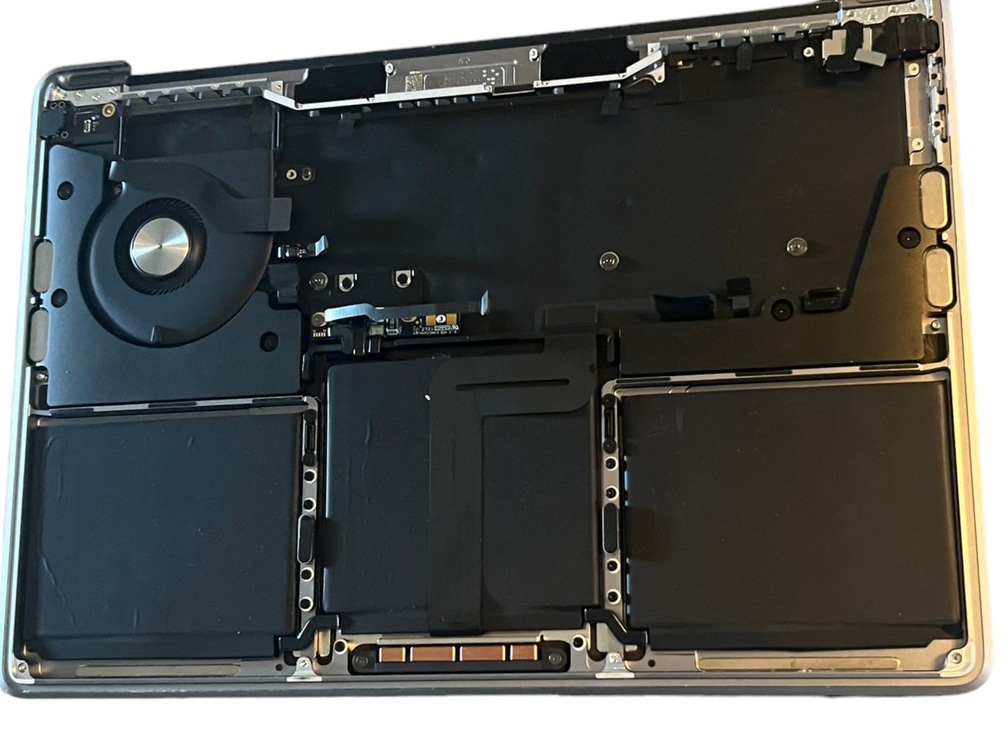 Used Replacement Apple MacBook Pro 13" A2338 Space Gray Top Case / Keyboard+