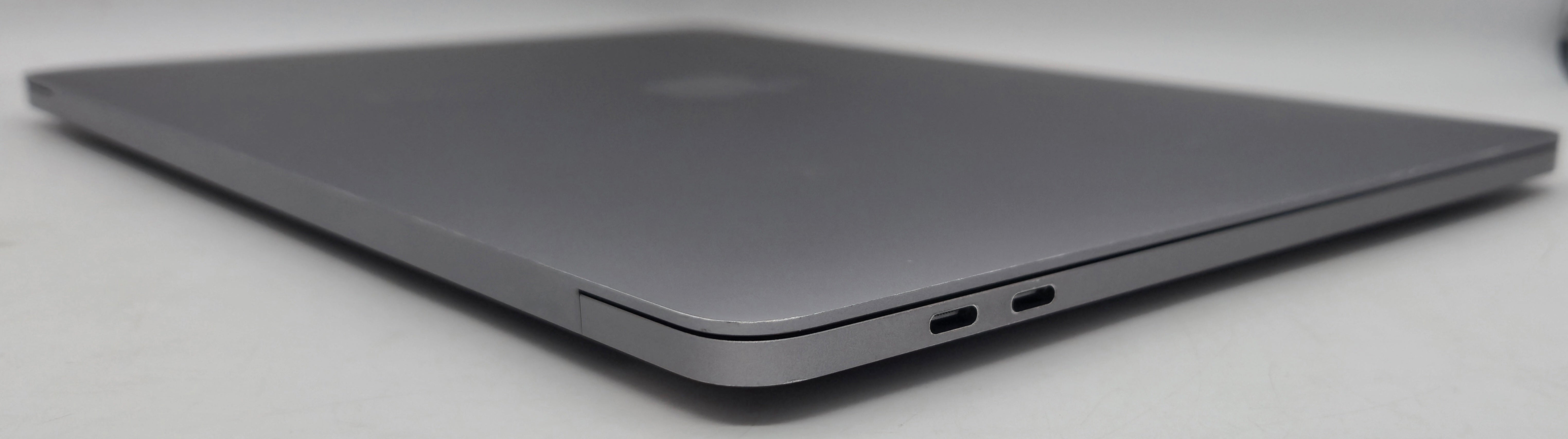 M1 Apple MacBook Pro (2020) 8GB RAM, 256GB, Space Gray (Grade 